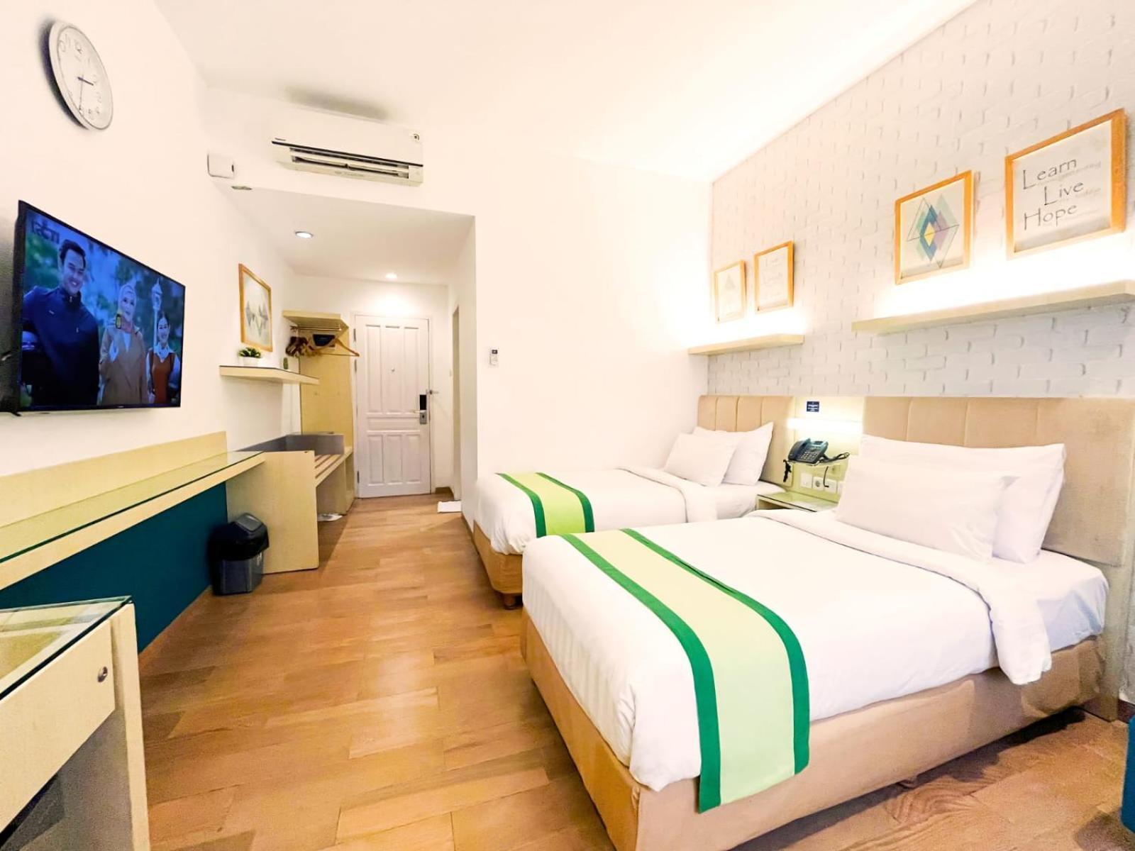 Hotel Wisata Niaga Campus Purwokerto Dış mekan fotoğraf
